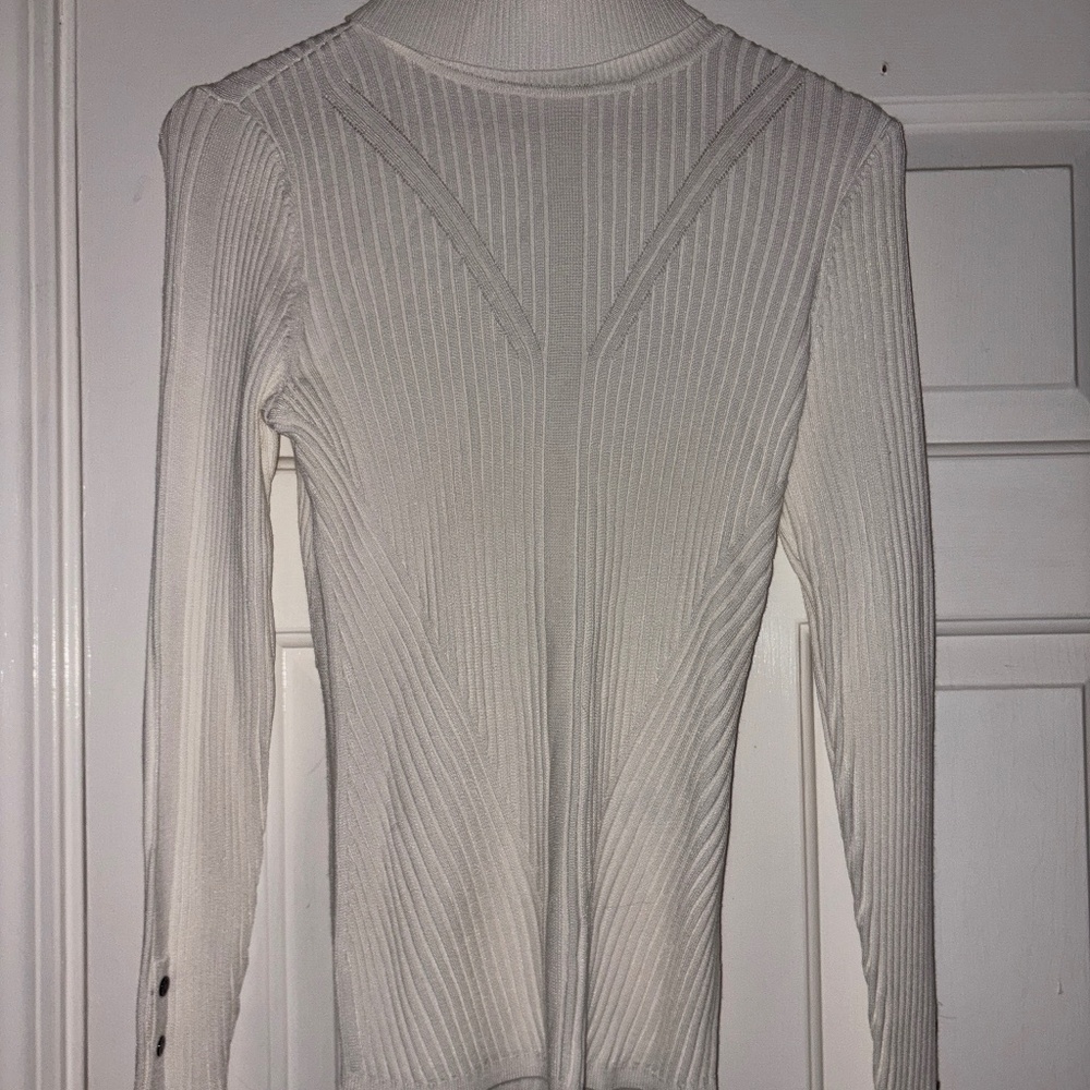 WHBM white turtle nevk